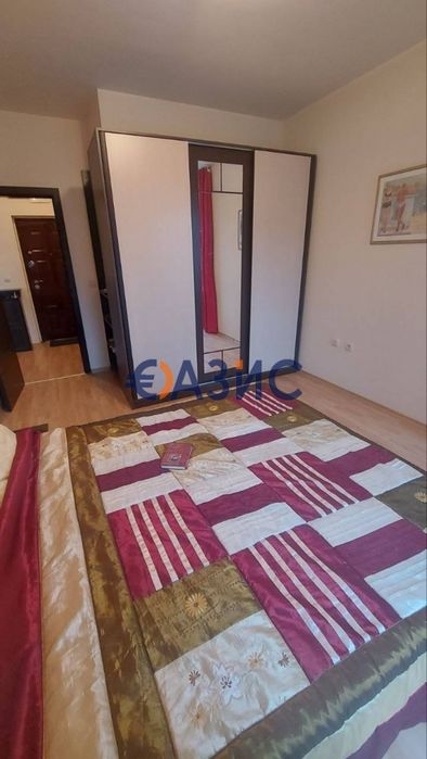 Продава се Двустаен апартамент в к.к. Слънчев бряг - 64 кв.м за 582 €/кв.м - Снимка #3