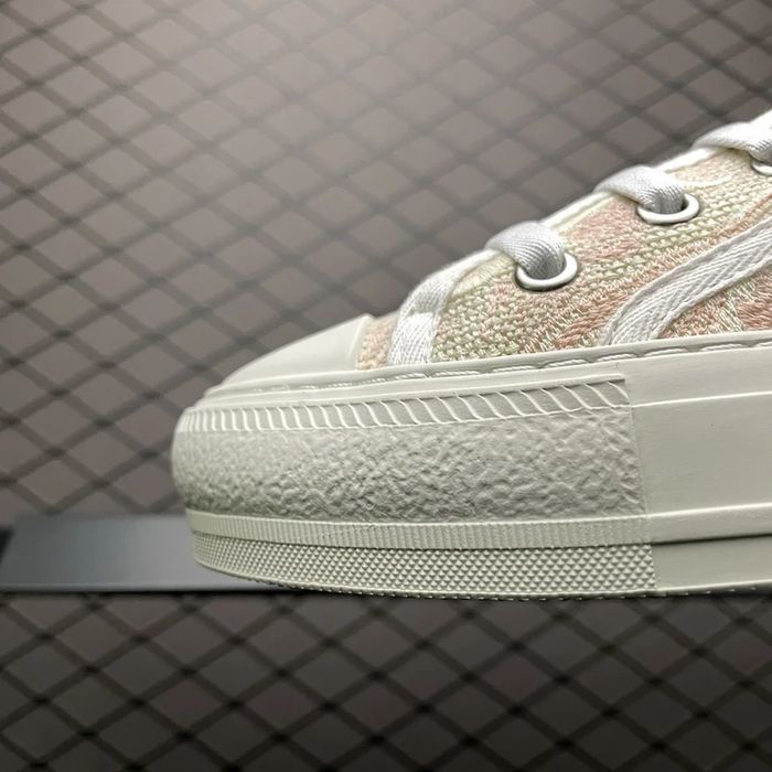 CD Walk'n'Dior Sneaker "Pink Toile de Jouy Embroidery"