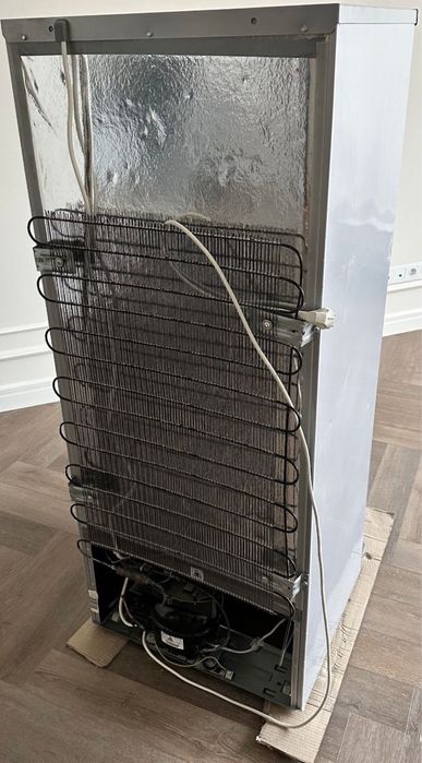 Продаю холодильник Бирюса