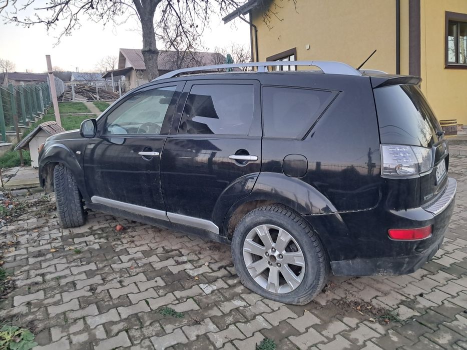 Mitsubishi outlander