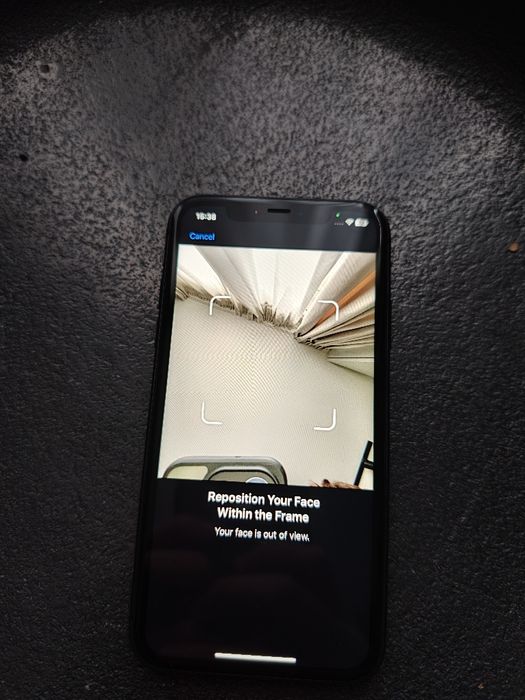 iPhone 11, ca nou, 64GB, 93% sănătate baterie