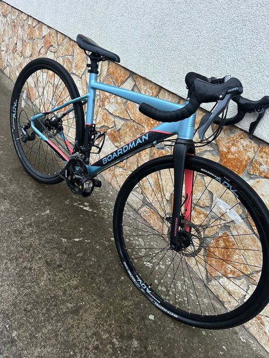 Bicicleta boardman adv 8.8