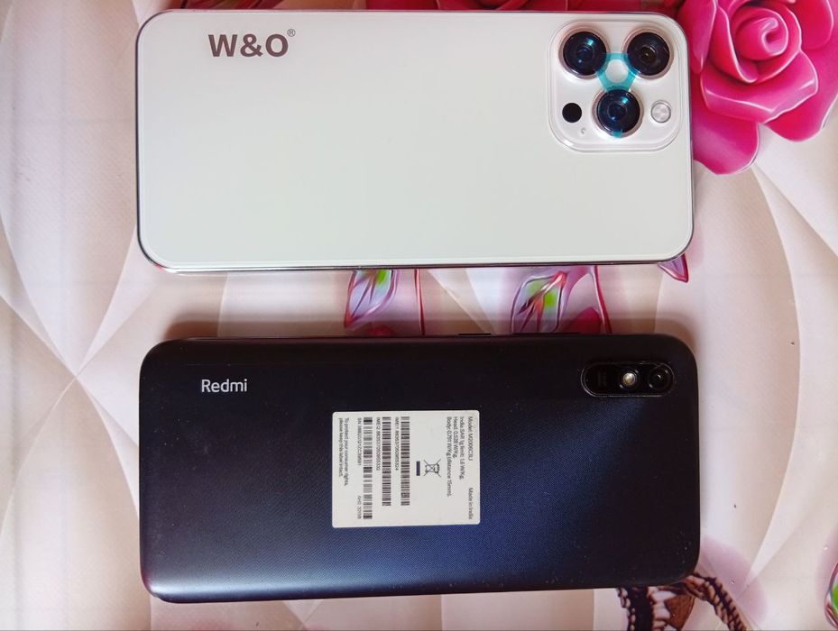 Продаются 2 телефона