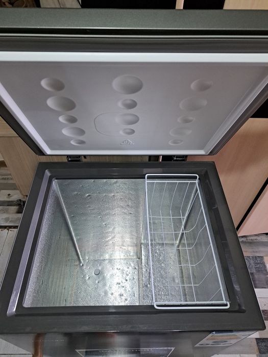 Продаётся морозильник