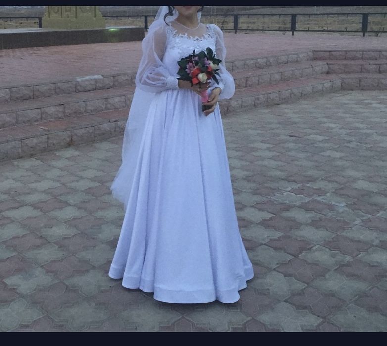 Свадебные платья