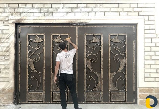 Изготовления ворот, ремонт и реставрация.