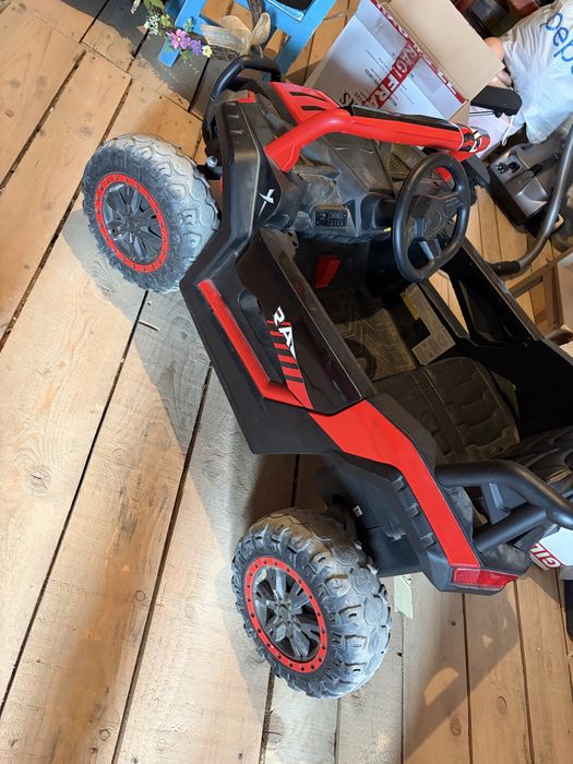 Buggy electric 4x4 pentru copii 1-4 ani