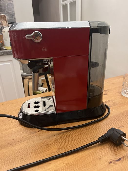 Кофемашина delonghi б/у