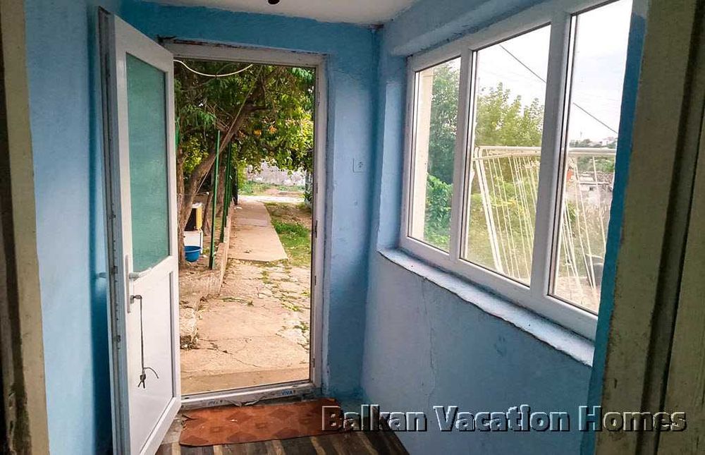 Евтина селска къща в Крушари в Североизточна България