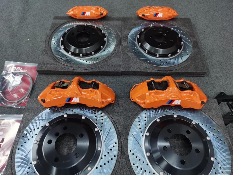 Усилиные тормоза brembo