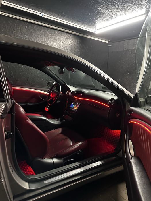 Mercedes CLK 220 CDI • Pachet Avantgarde • Km reali 103.000