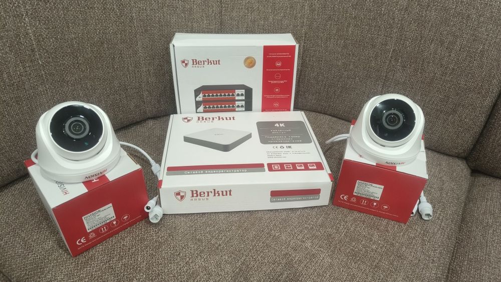 Продам комплект видеонаблюдения  айпи 5 МП