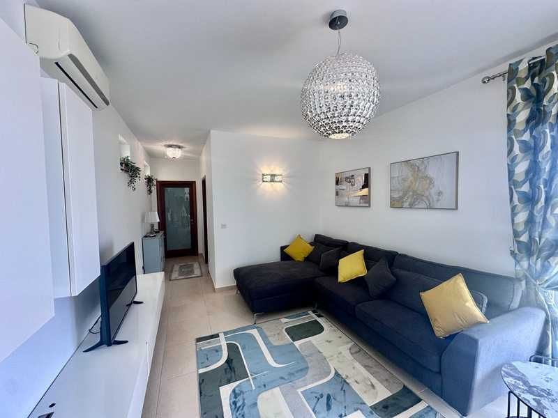 Дава се под наем Тристаен апартамент в София, Център - 90 кв.м за 504.9 € - Снимка #1