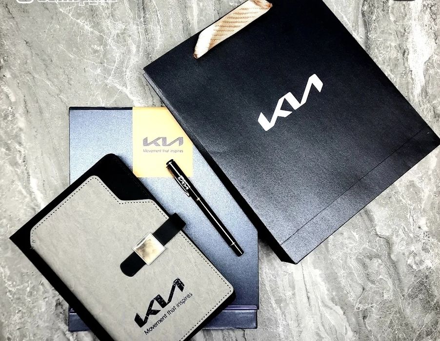 Poligrafiya xizmati – Vizitka, paket, blaknot, kiyim pechat va h.k