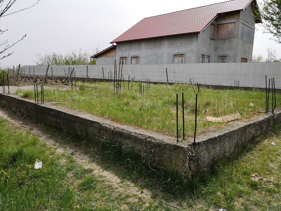 Vand  Teren intravilan 1.500 mp  situat in oras Odobesti - Negociabil