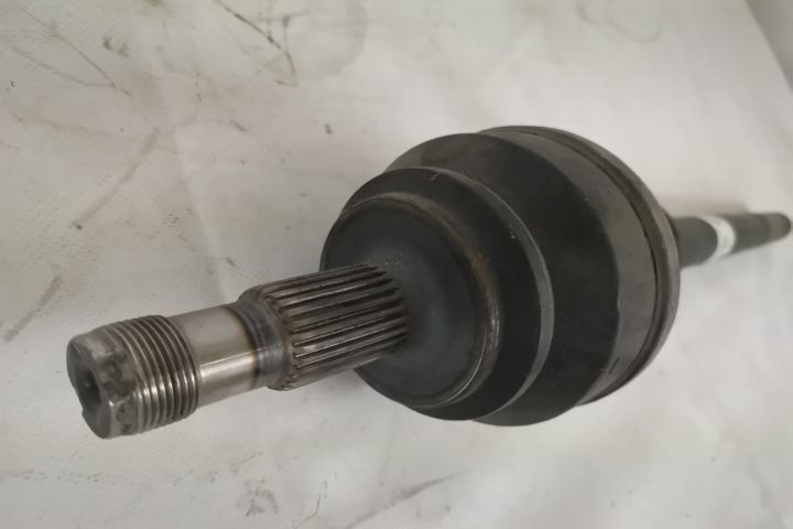 Planetara Originala In Stare Buna Mercedes-Benz SLS AMG C197/R197 2010