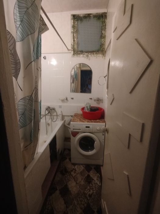 Arenda chilonzor 9 kv 2/2/4 400y.e oilaga beriladi