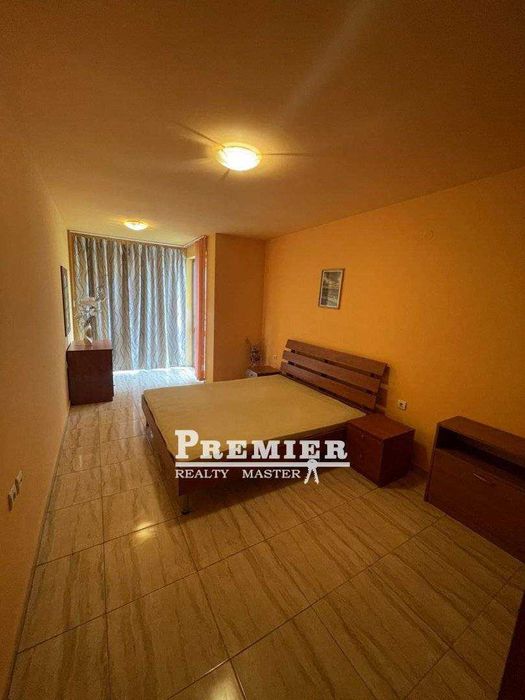 Продава се Тристаен апартамент в к.к. Слънчев бряг - 95 кв.м за 1111 €/кв.м - Снимка #11
