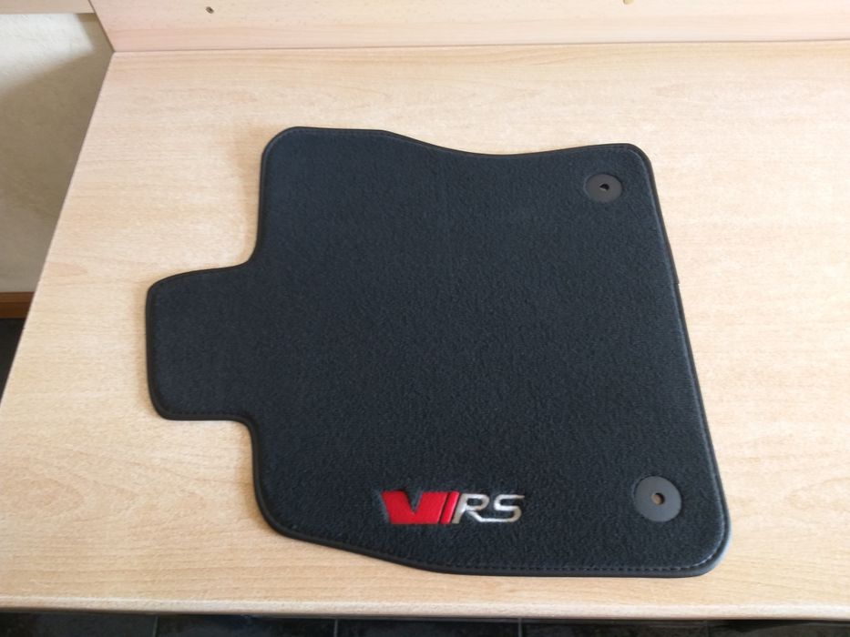 Covorase auto din mocheta dedicate SKODA OCTAVIA 3 (VRS)