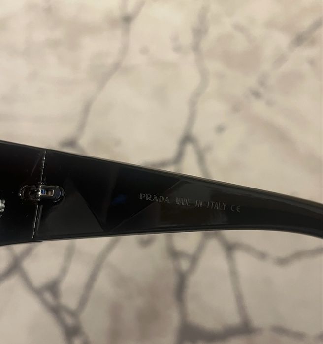 Ochelari de soare prada