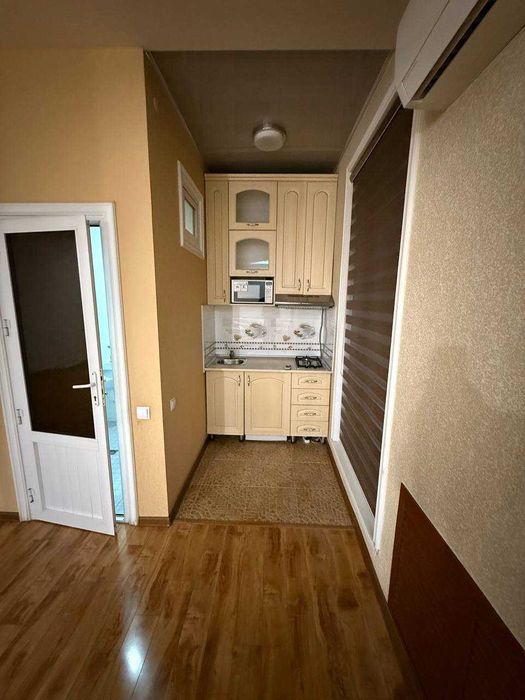 Сдаётся офис в аренду в центре города. Ойбек Ор:р Гостиница"Grand Mir"