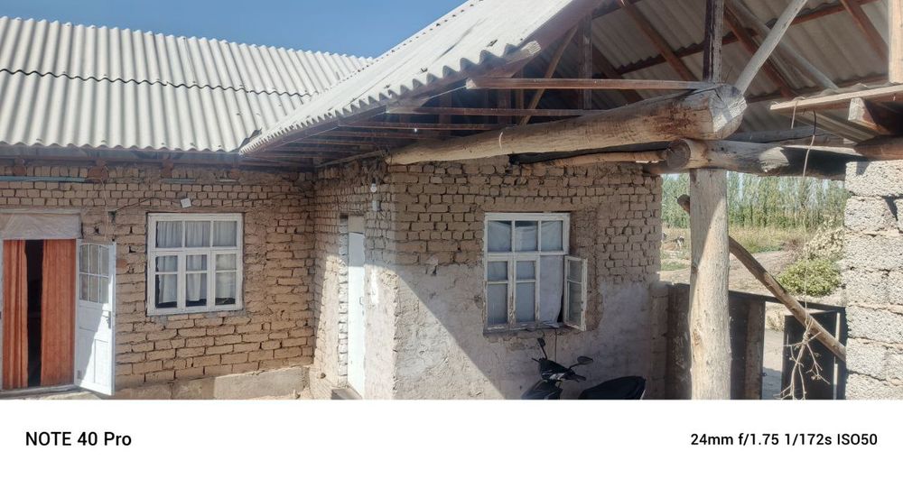 Story matriyallar sotiladi uy toliq sotiladi buzib olib ketishga