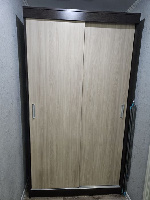 3-комнатная,КОСМОНАВТОВ 7,этаж 4/4