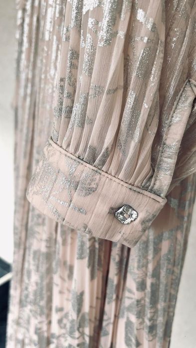 Разкошна бутикова коктейлна рокля