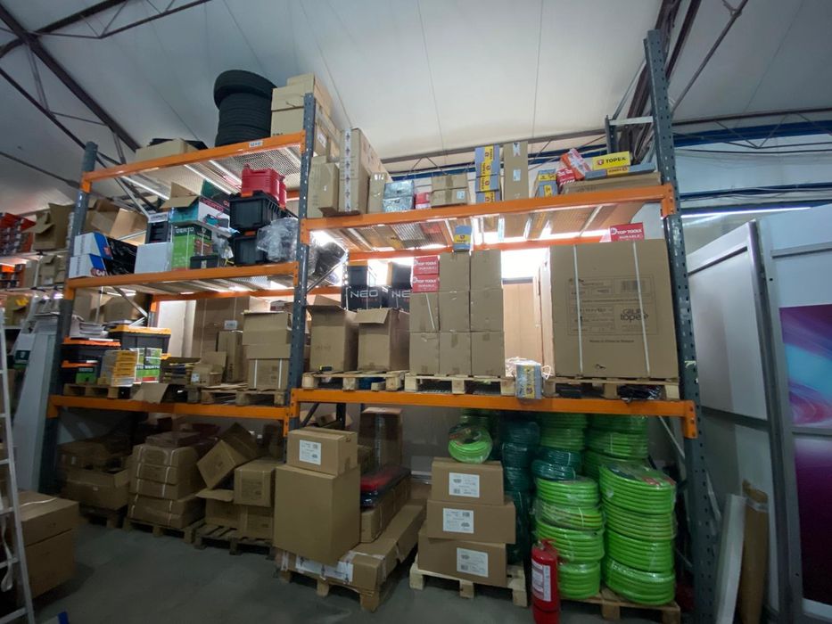 Vând rafturi metalice profesionale lichidare stoc super ofertă