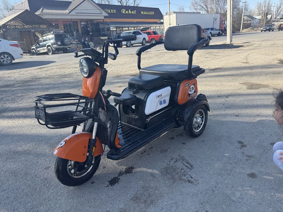 Трехколесный мото