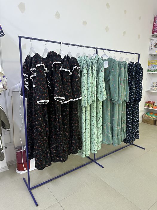 Вешалка для одежды для магазинов