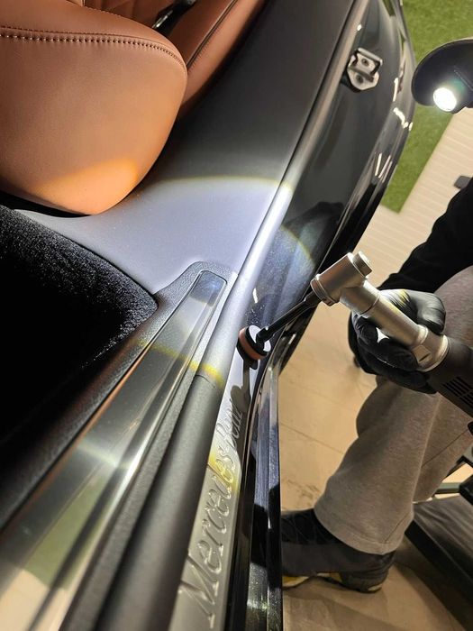 Пране на седалки и кожен салон / Интериорен детайлинг