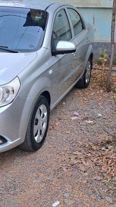 Продается нексия 3