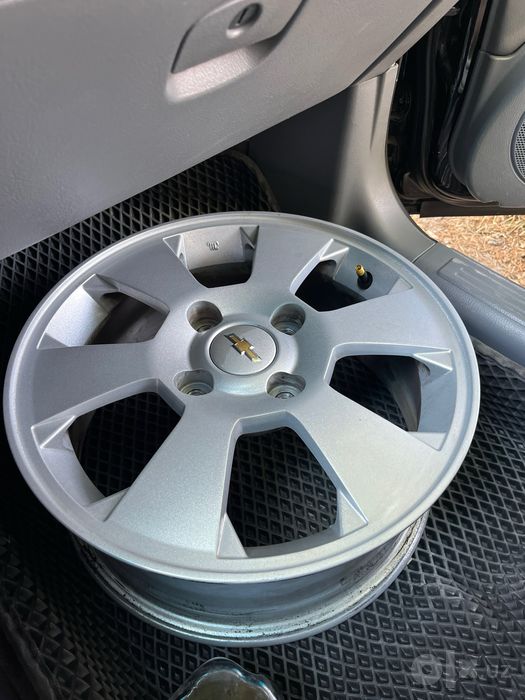 Diska sotiladi r15