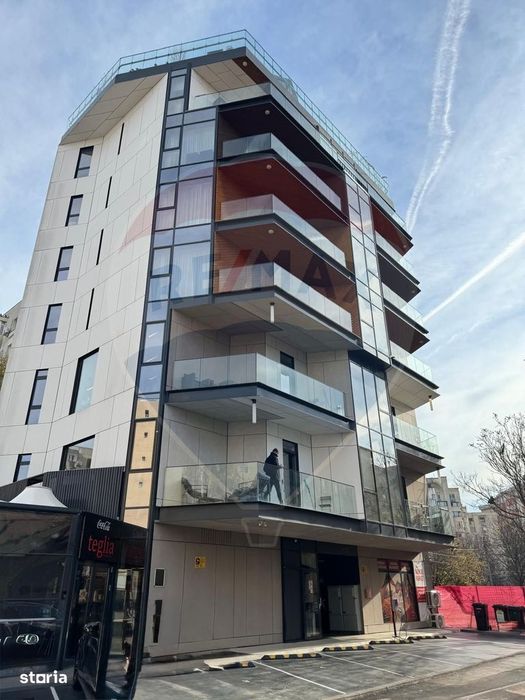 Oportunitate - Spatiu de birouri premium in Cladire Mixta Zona Decebal