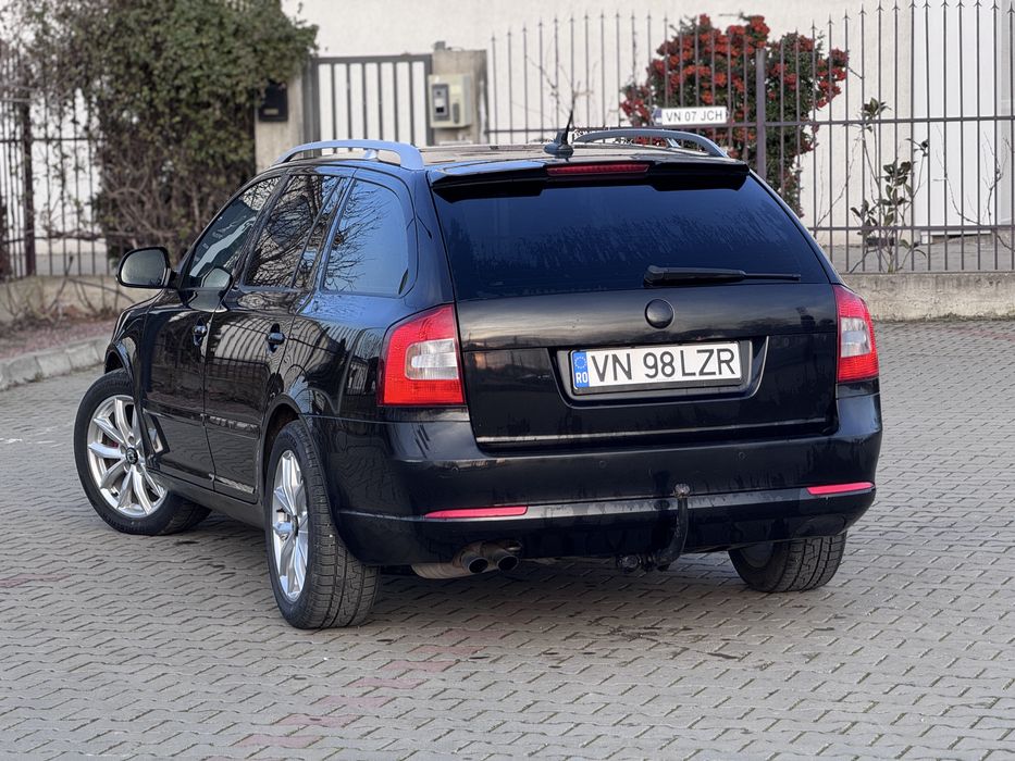 Skoda Ocravia 2011 2.0 TDI 140cp Cutie DSG 6+1 trepte/Piele/Navi/FULL