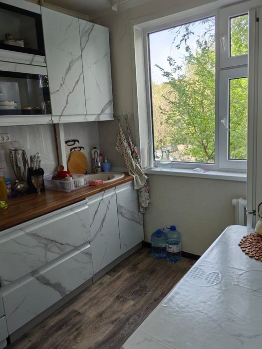 Продается 4х-комнатная квартира.