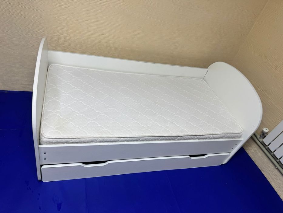 Продам детскую кровать