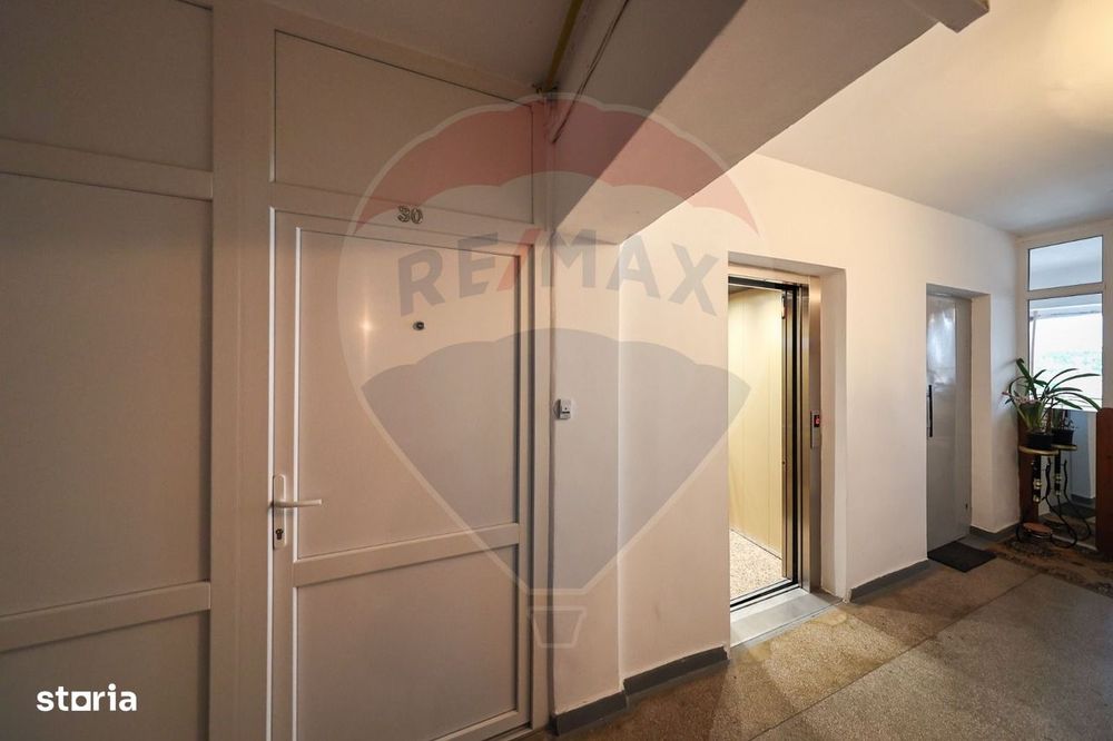 Apartament – Brașov, Centrul Nou - Vedere 2