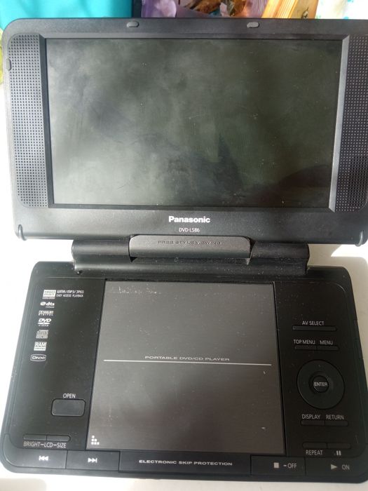 Продам под ремонт или на запчасти