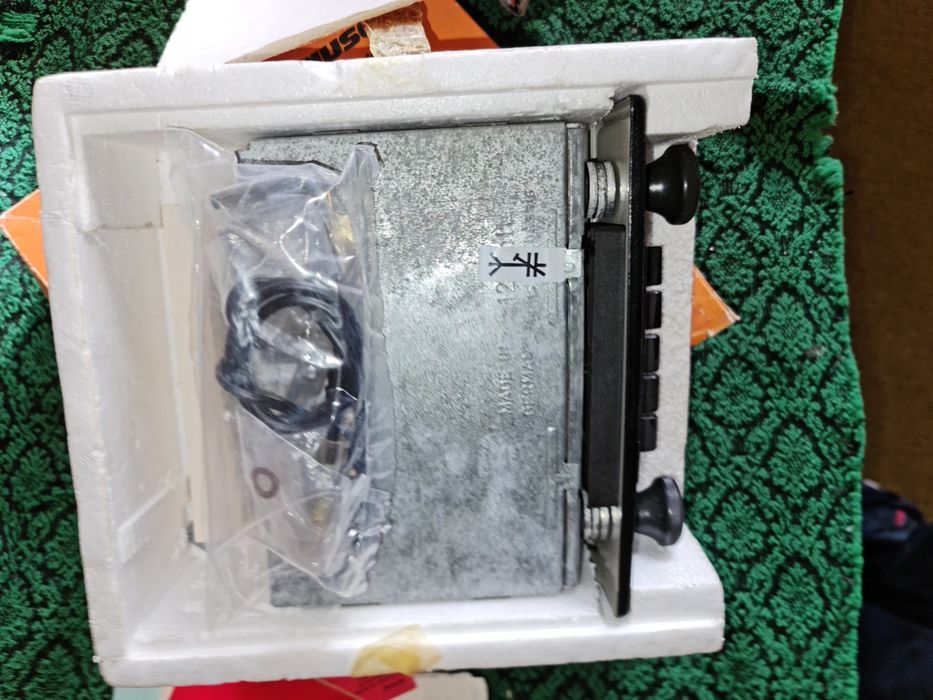 Ретро авто радио Becker monte Carlo sport