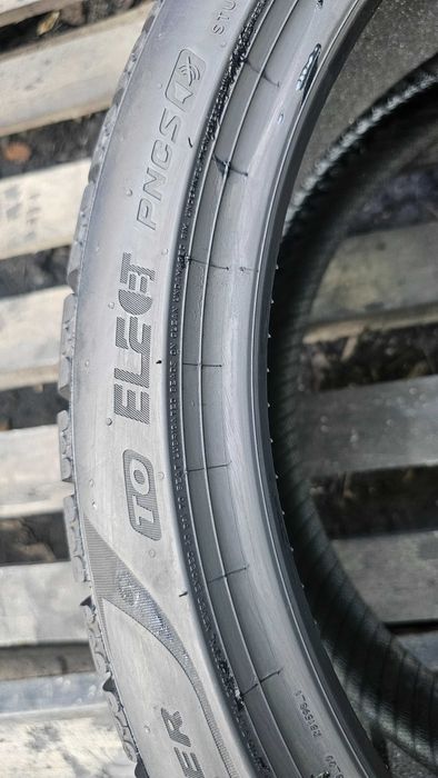 Anvelope 265/35/19 PIRELLI  iarna 2024