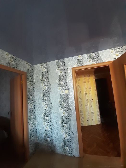 Продам 2 х   комнатную квартиру