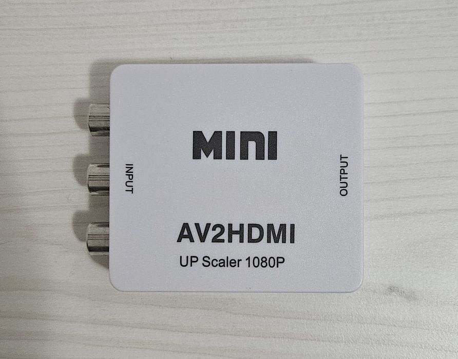 Adaptor audio-video la HDMI