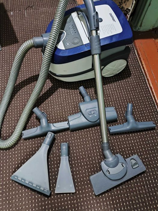 Моющий пылесос Zelmer