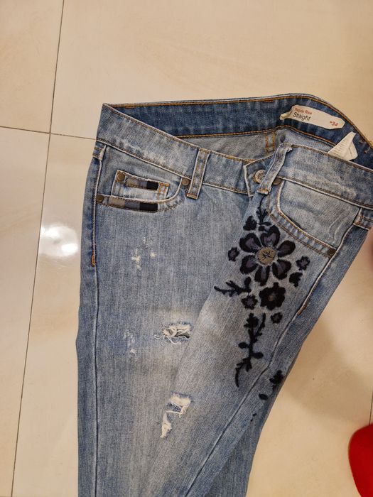 Дънки с бродерия Fox