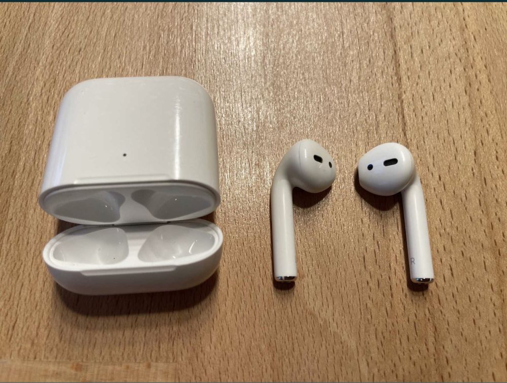 Apple Airpods 2 original Bucuresti Sectorul 6 OLX.ro