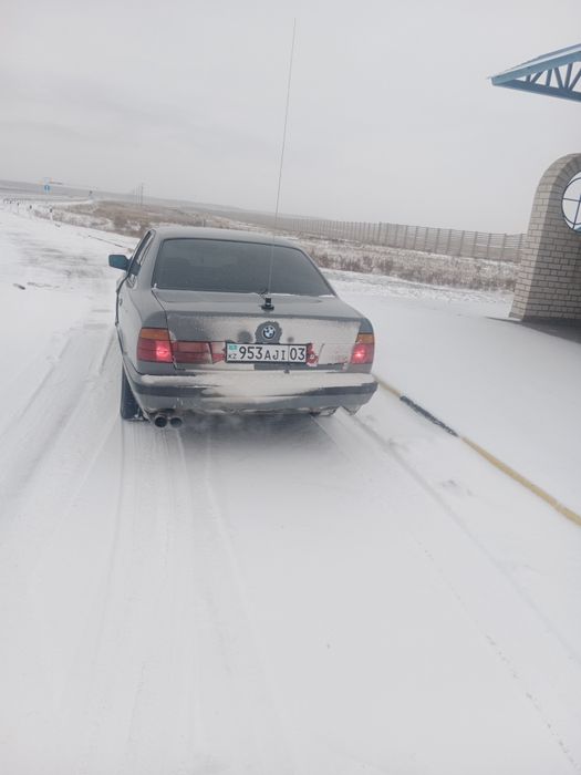 Продам БМВ е34 возможен обмен