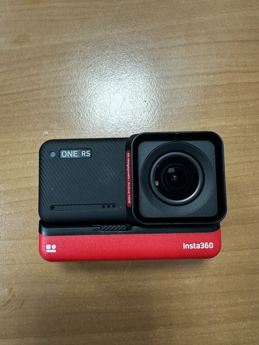 Camera Insta 360 One RS ca noua