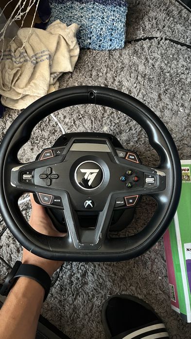 Vand volan gaming thrustmaster t248